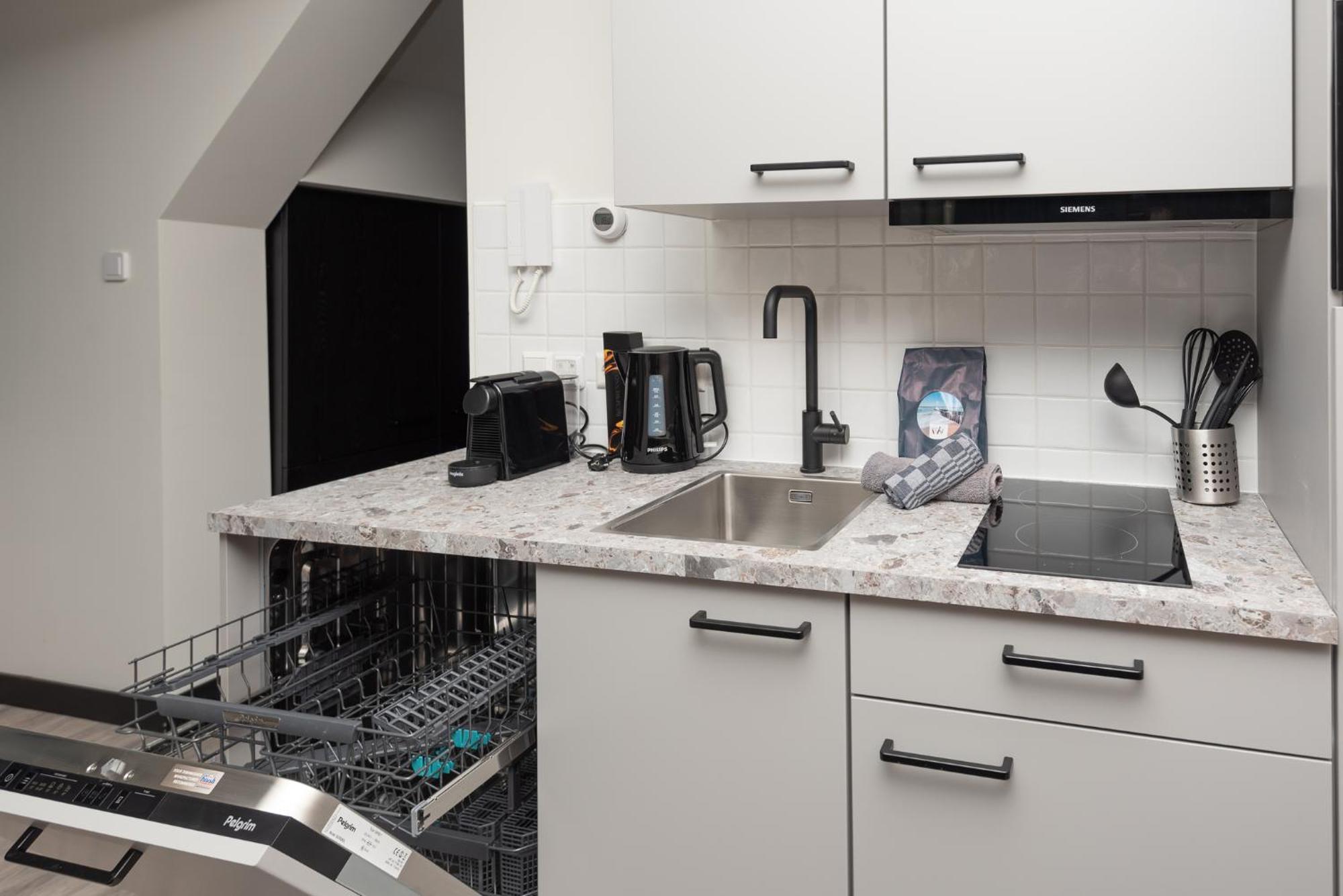 Bomont appartementen 2 persoons - Jan van Renesseweg 1 Renesse Buitenkant foto