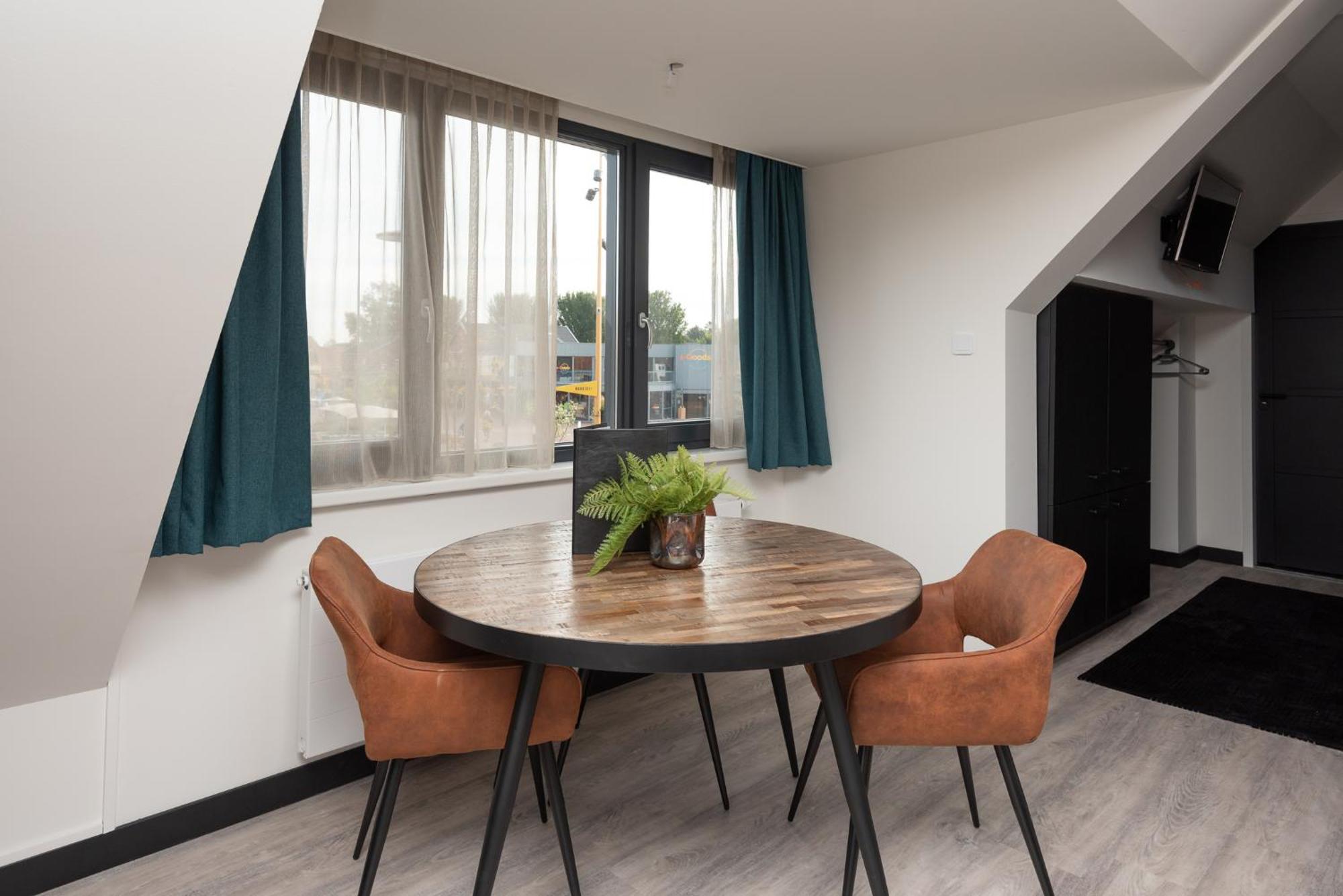 Bomont appartementen 2 persoons - Jan van Renesseweg 1 Renesse Buitenkant foto